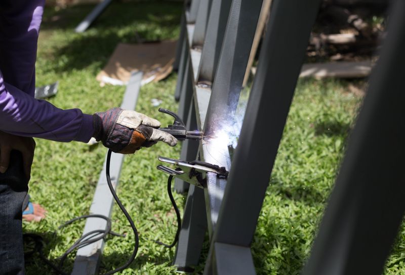 Fence Maintenance in Summer